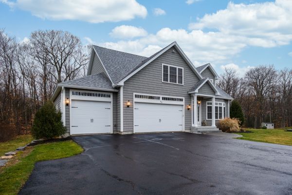 Cost of Driveway Sealing in Granger