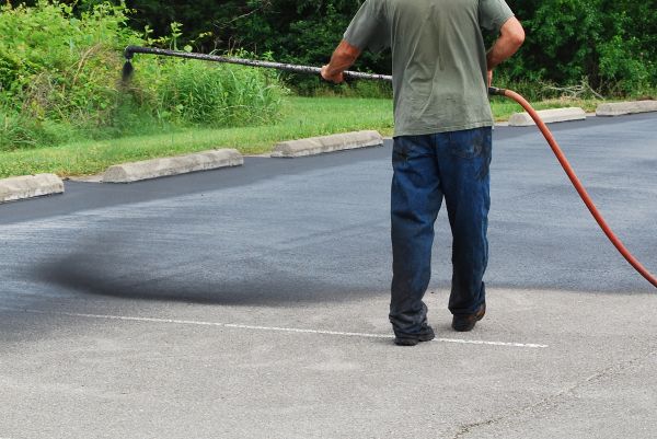Lot Sealcoating in Granger