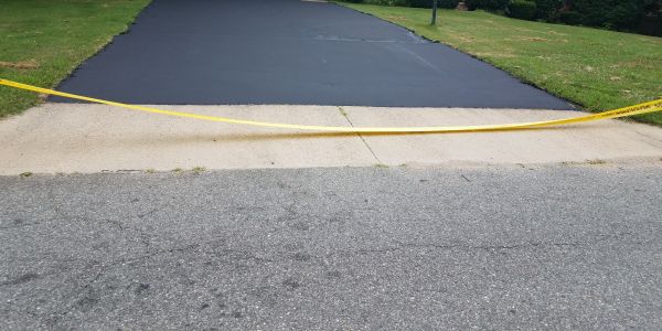 Driveway Sealcoating in Granger
